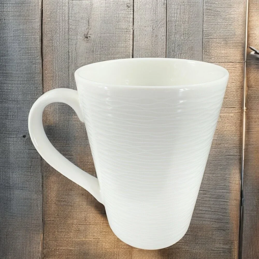 Noritake Colorscapes White‎ Wow Swirl Coffee Mug Cup Ceramic Set Of 2 Indonesia
